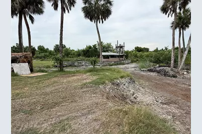 3208 16th Ave E, Palmetto, FL 34221 - Photo 17