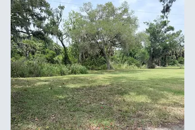 3208 16th Ave E, Palmetto, FL 34221 - Photo 3