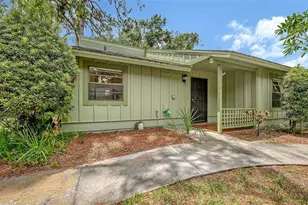 5010 Barrington Cir, Sarasota, FL 34234 - Photo 5