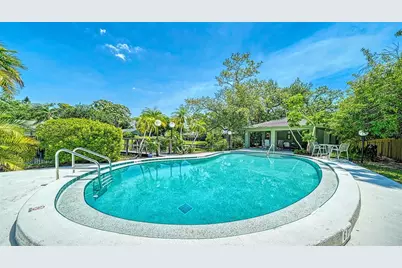5010 Barrington Circle #2001, Sarasota, FL 34234 - Photo 45