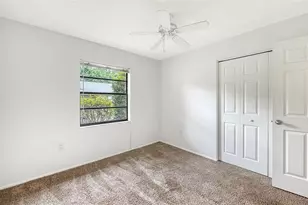 5010 Barrington Cir, Sarasota, FL 34234 - Photo 29