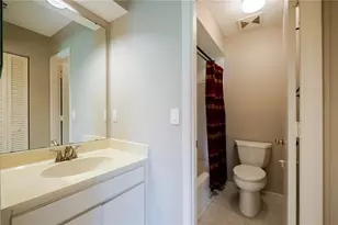6600 Draw Ln, Sarasota, FL 34238 - Photo 17