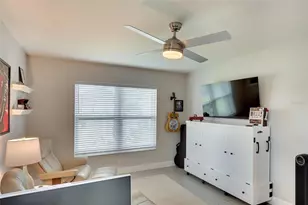 4034 Wilshire Cir E, Sarasota, FL 34238 - Photo 23