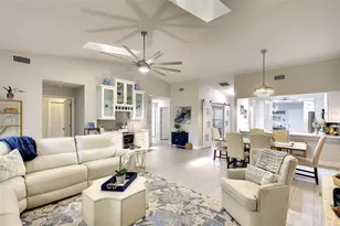4034 Wilshire Cir E, Sarasota, FL 34238 - Photo 5