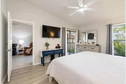 4482 Weybridge #62, Sarasota, FL 34235 - Photo 19