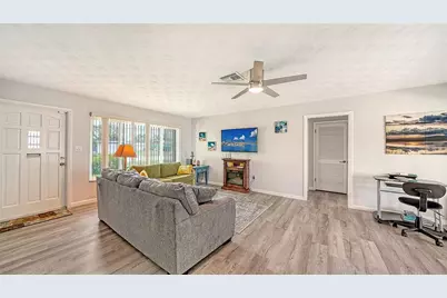 22201 Olean Boulevard, Port Charlotte, FL 33952 - Photo 5