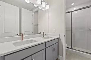 16435 Star Grass Cir, Bradenton, FL 34211 - Photo 39