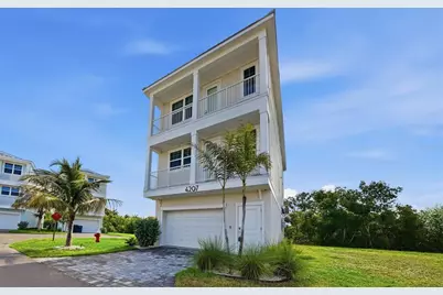4207 Marina View Way, Cortez, FL 34215 - Photo 3