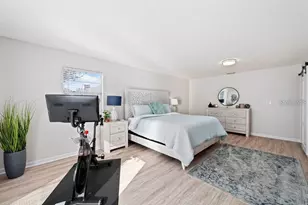 2676 Martin St, Sarasota, FL 34237 - Photo 21