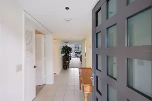 1095 Gulf of Mexico Dr, Longboat Key, FL 34228 - Photo 5