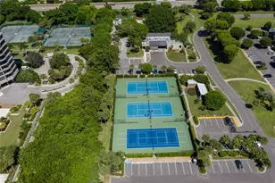 1095 Gulf of Mexico Dr, Longboat Key, FL 34228 - Photo 35
