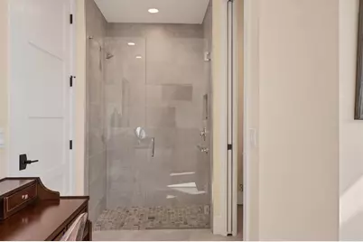 7927 Longbay Boulevard, Sarasota, FL 34243 - Photo 23
