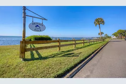 7927 Longbay Boulevard, Sarasota, FL 34243 - Photo 45