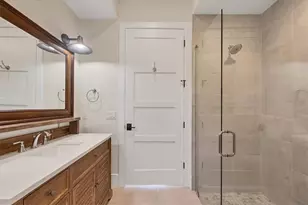 7927 Longbay Blvd, Sarasota, FL 34243 - Photo 29