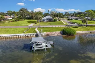 7927 Longbay Blvd, Sarasota, FL 34243 - Photo 49