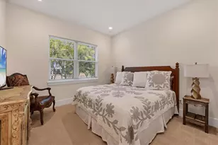 7927 Longbay Blvd, Sarasota, FL 34243 - Photo 29