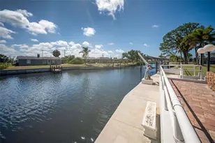 1711 Riverside Dr, Englewood, FL 34223 - Photo 29