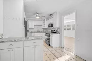 345 S Tuttle Ave, Sarasota, FL 34237 - Photo 5