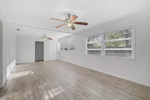 345 S Tuttle Ave, Sarasota, FL 34237 - Photo 11