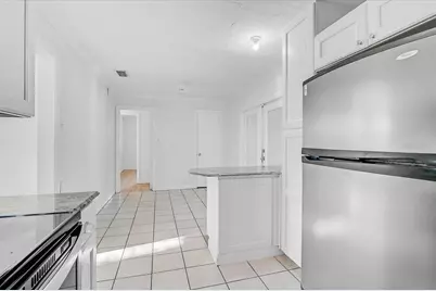 345 S Tuttle Avenue, Sarasota, FL 34237 - Photo 23
