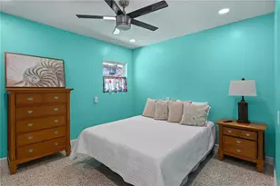 204 29th St, Holmes Beach, FL 34217 - Photo 25
