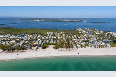 204 29th Street, Holmes Beach, FL 34217 - Photo 37