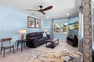 204 29th St, Holmes Beach, FL 34217 - Photo 11