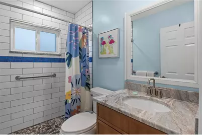 204 29th Street, Holmes Beach, FL 34217 - Photo 19