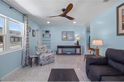 204 29th Street, Holmes Beach, FL 34217 - Photo 13