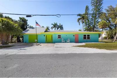 204 29th Street, Holmes Beach, FL 34217 - Photo 5