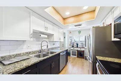 5775 Park Street N #410, Saint Petersburg, FL 33709 - Photo 7