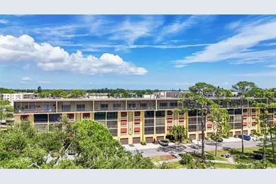 5775 Park Street N #410, Saint Petersburg, FL 33709 - Photo 43