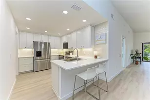 6688 Schooner Bay Cir, Sarasota, FL 34231 - Photo 11
