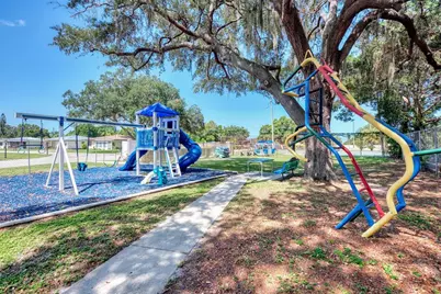 3360 Ramblewood Drive S, Sarasota, FL 34237 - Photo 49