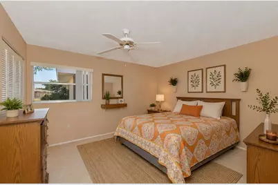 3360 Ramblewood Drive S, Sarasota, FL 34237 - Photo 19