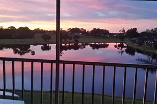 9300 Clubside Cir, Sarasota, FL 34238 - Photo 9