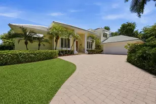 3344 Sabal Cove Ln, Longboat Key, FL 34228 - Photo 1