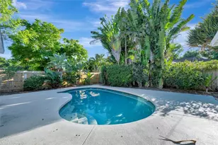 5015 Eastchester Dr, Sarasota, FL 34234 - Photo 37
