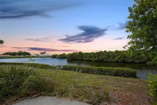 3810 Joyce Dr, Bradenton, FL 34208 - Photo 1