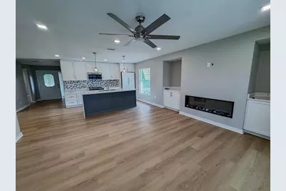 3038 Ringwood Meadow #20, Sarasota, FL 34235 - Photo 5