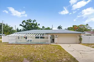 7816 3rd Ave W, Bradenton, FL 34209 - Photo 1