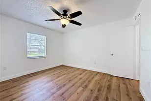 2188 Corinne Ct S, Saint Petersburg, FL 33712 - Photo 29