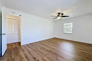 2188 Corinne Ct S, Saint Petersburg, FL 33712 - Photo 19