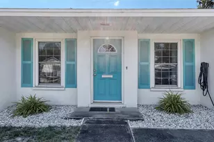 4131 Prudence Dr, Sarasota, FL 34235 - Photo 7