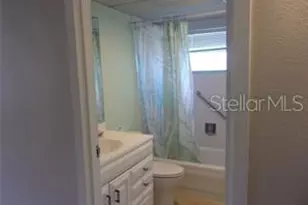 1811 Bedford Ln, Sun City Center, FL 33573 - Photo 19
