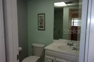 1811 Bedford Ln, Sun City Center, FL 33573 - Photo 13