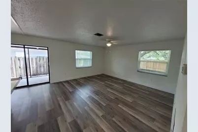 4779 Garcia Avenue, Sarasota, FL 34233 - Photo 9