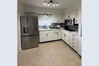 5004 Medalist Road, Sarasota, FL 34243 - Photo 7