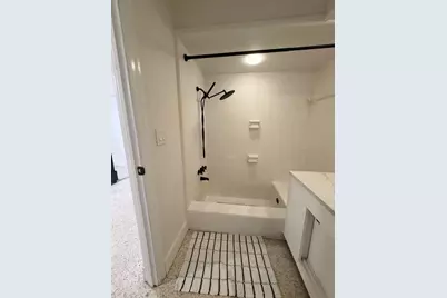 5004 Medalist Road, Sarasota, FL 34243 - Photo 19