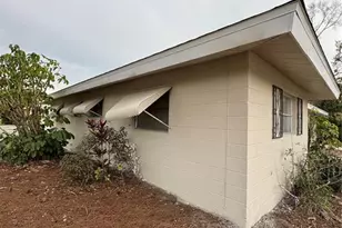 5004 Medalist Rd, Sarasota, FL 34243 - Photo 39